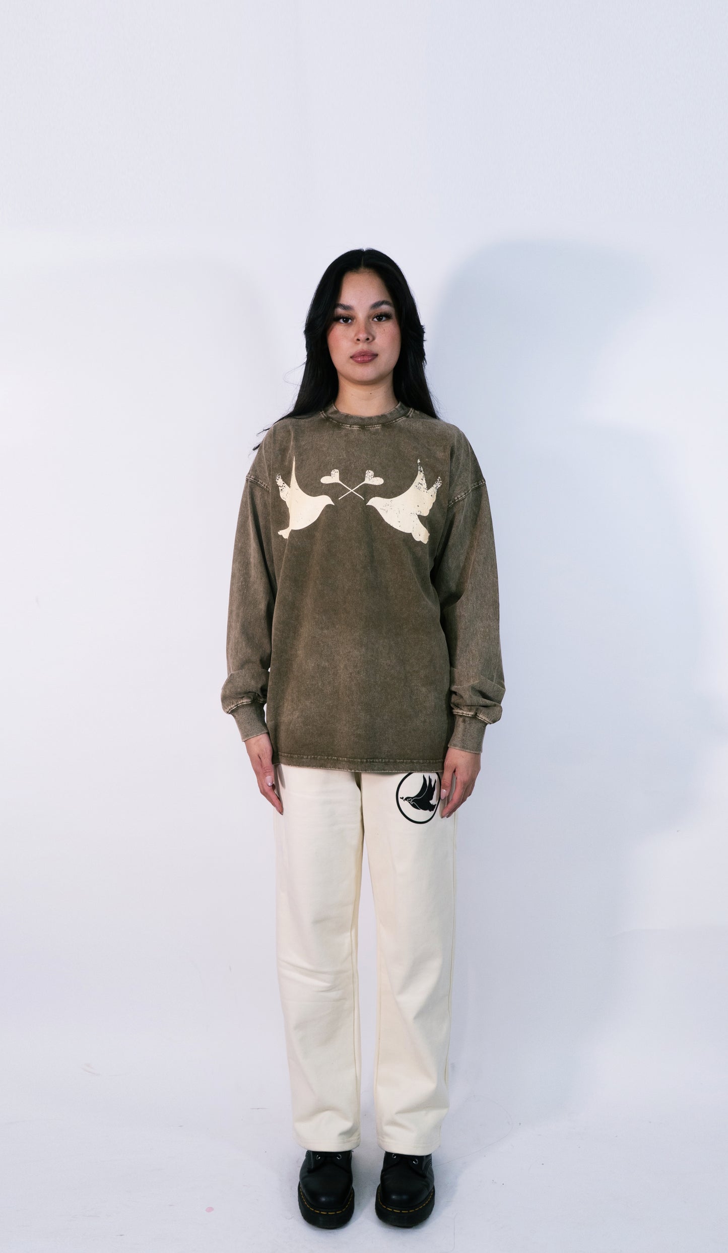 LI Two Doves Long Sleeve (Wartime Green)