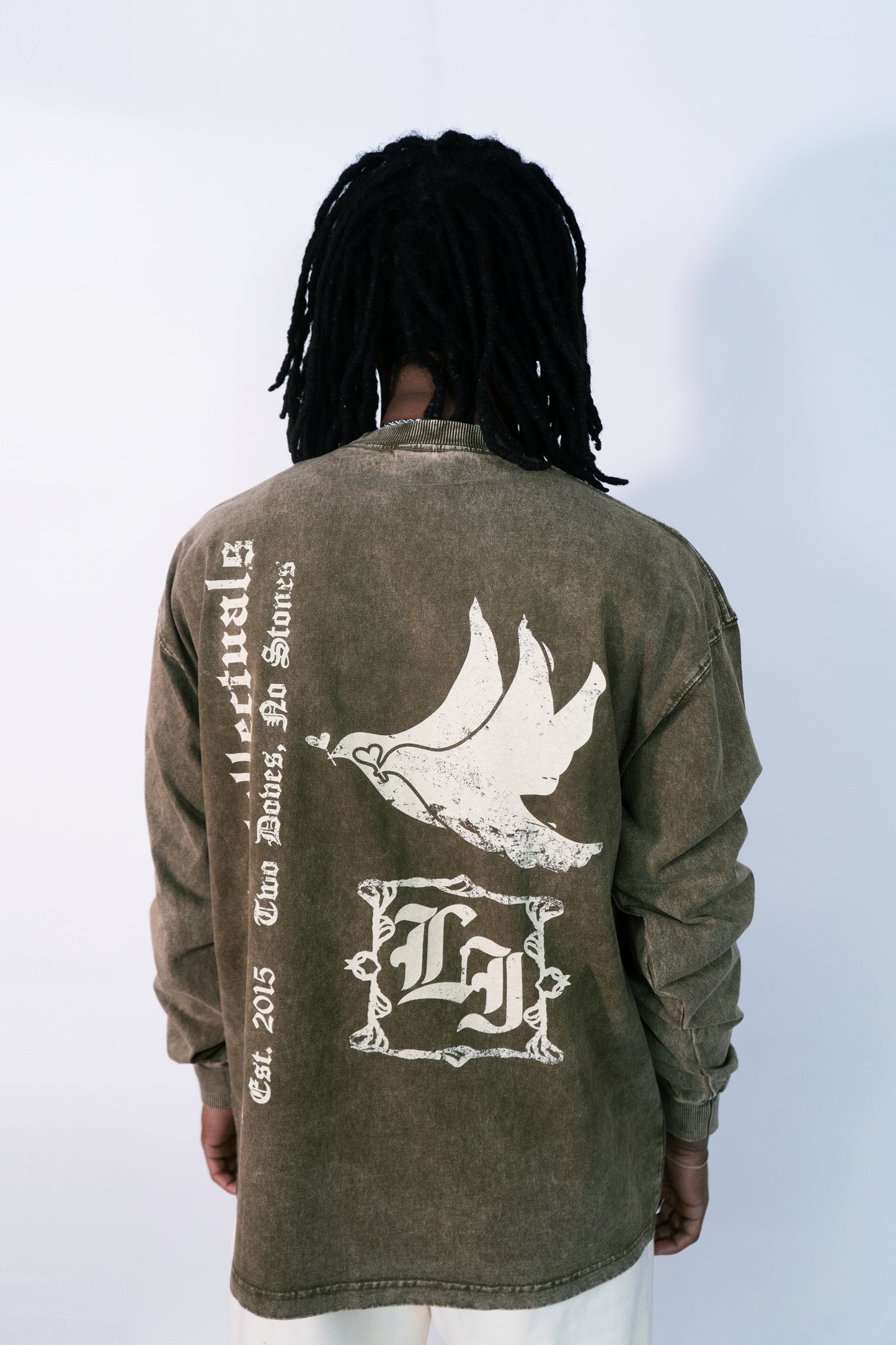 LI Two Doves Long Sleeve (Wartime Green)