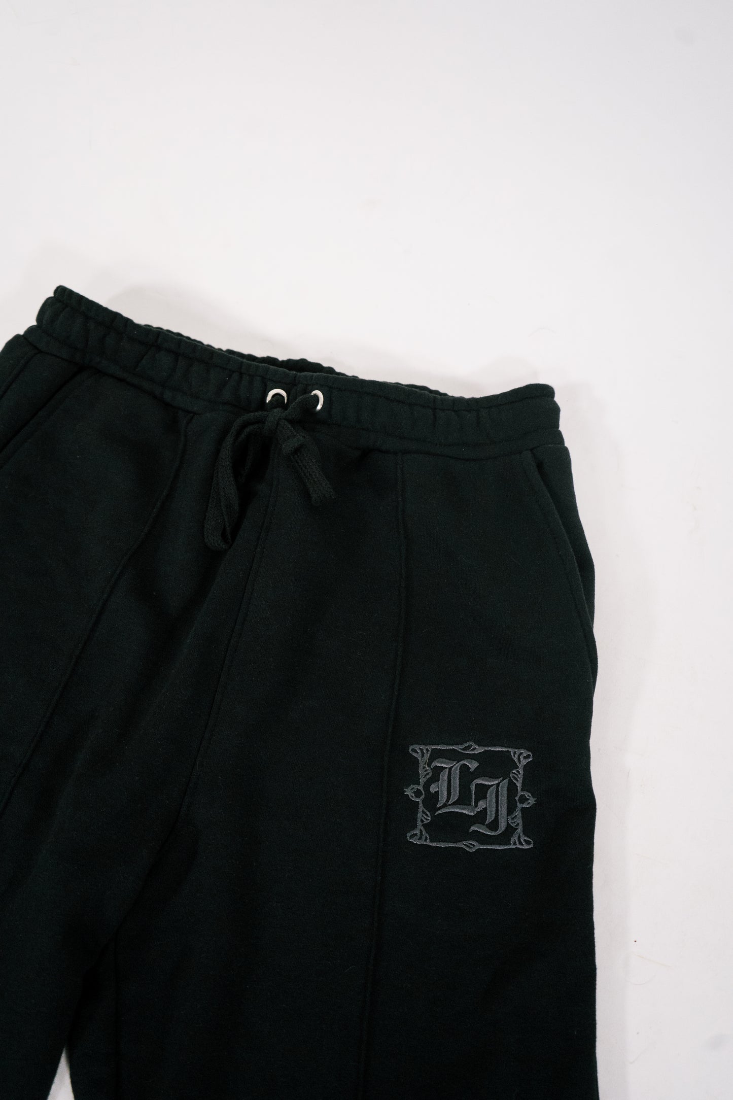 LI Foundation Sweatshorts