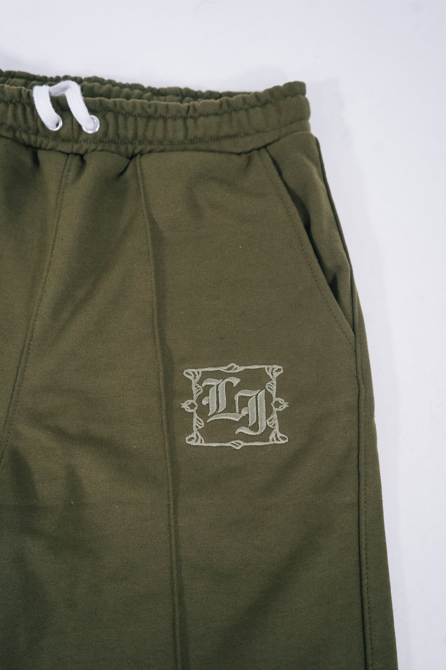 LI Foundation Sweatshorts